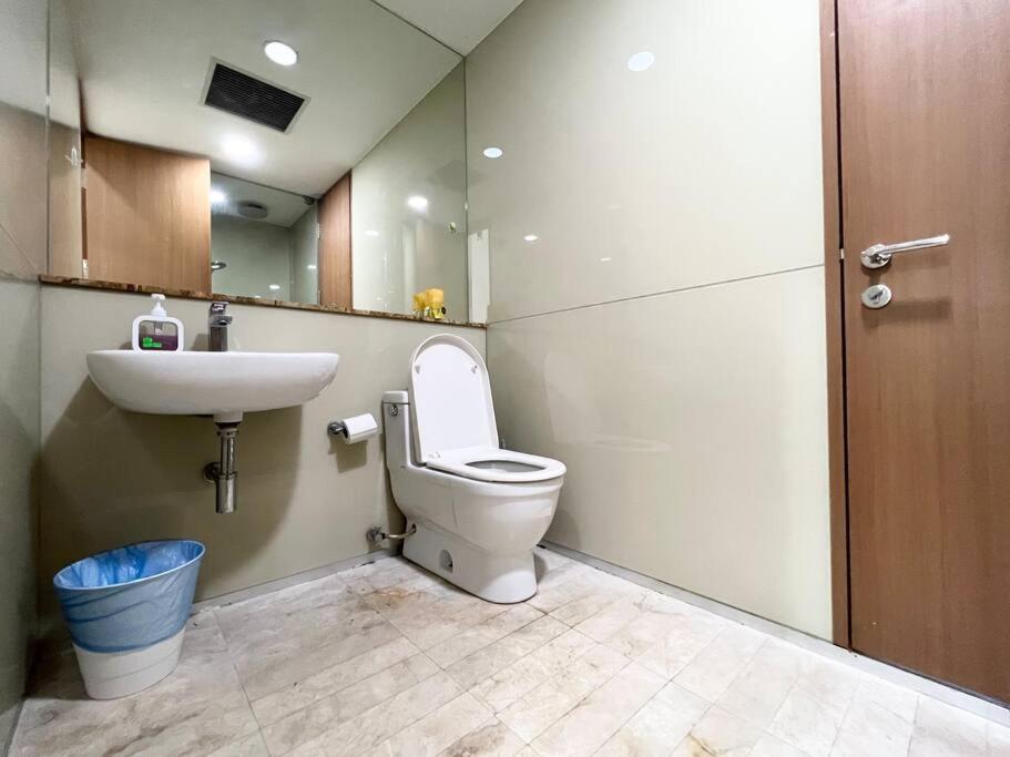 5-8mins To Aquaria Klcc/kl Convention Ctre, 2 Beds Pangsapuri *